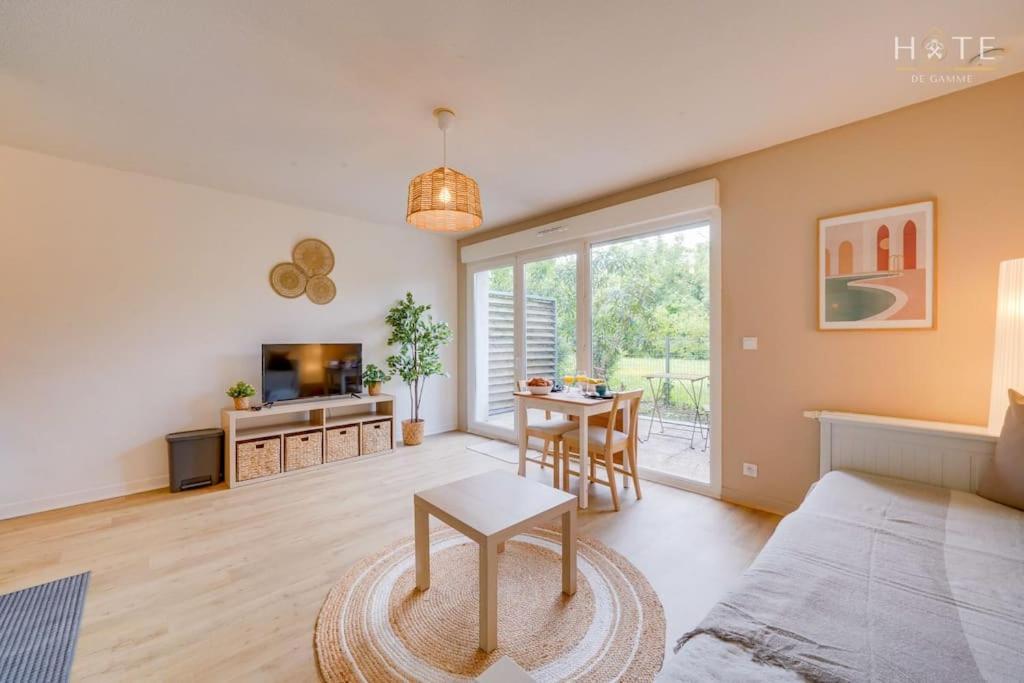 Central, Proximite Immediate Aeroport Appartement